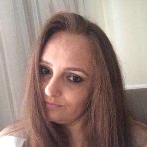 Meet your Posher, Greziela